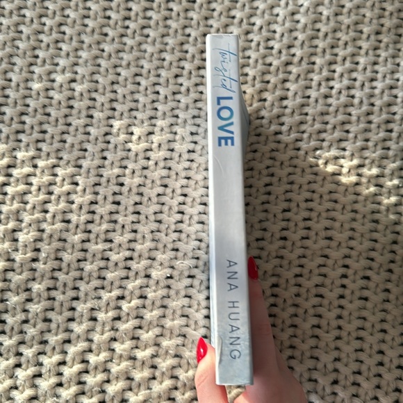 Twisted Love - Picture 2 of 3